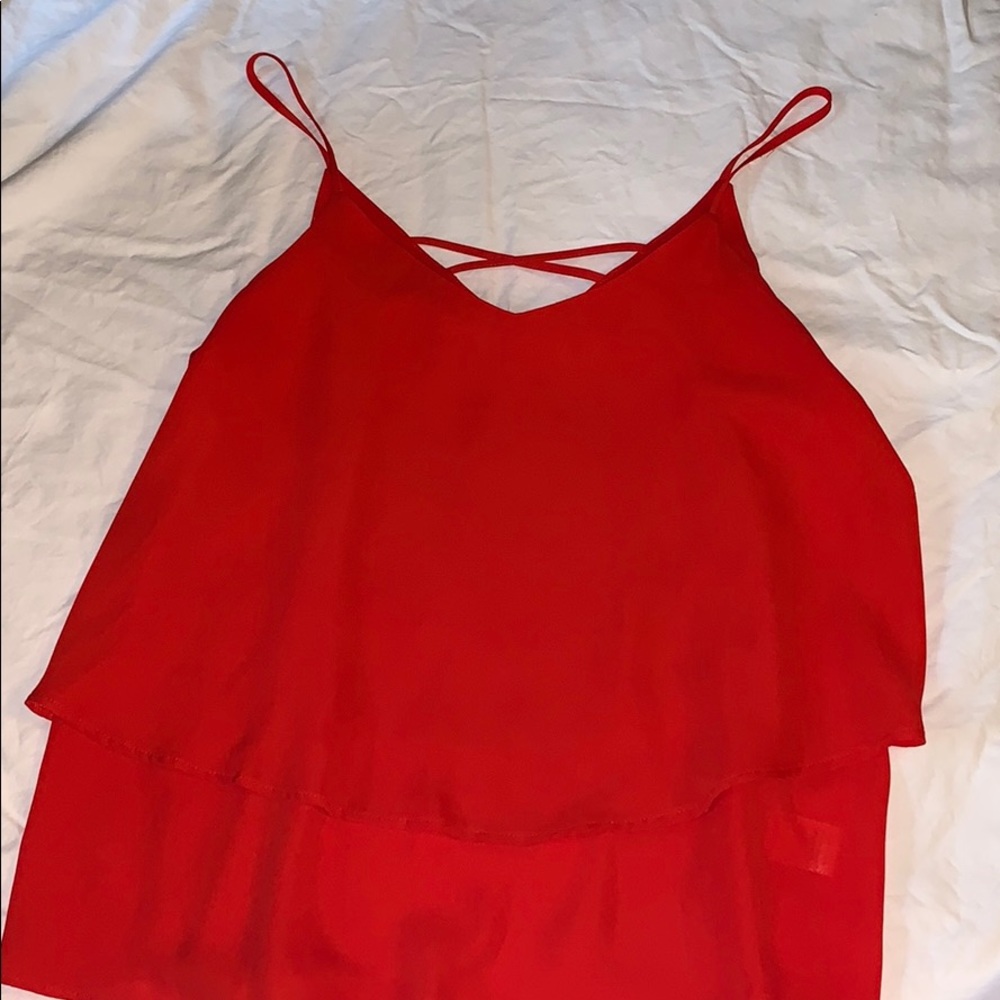 Two tier reversible tank